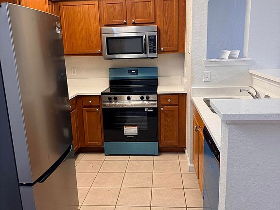 4th image of 8550 Touchton Rd APT 2117