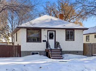 745 Elphinstone STREET, Regina, SK S4T 3L3