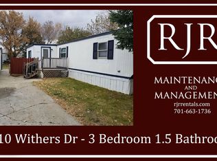 3110 Withers Dr, Mandan, ND 58554
