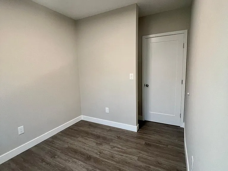 4701 9th Ave #4701 — Photo 21