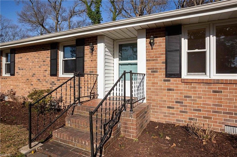 1st image of 4016 Birchwood Ave