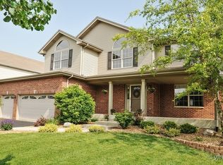 16460 Lakeside Dr, Lockport, IL 60441
