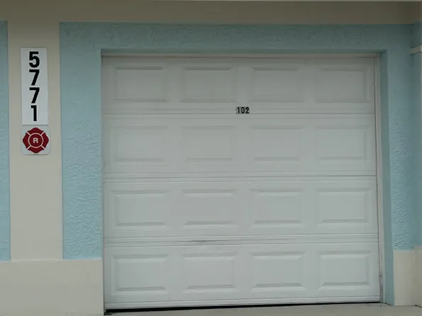 5771 Sabal Trace Dr Unit 102, North Pt, FL 34287