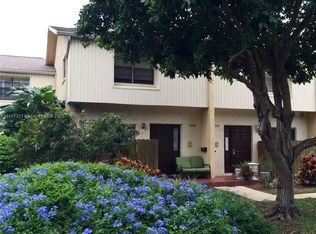 2126 NE 44th St #9, Pompano Beach, FL 33064