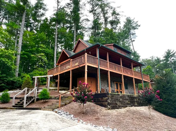 7682 Highway 75 Flt N #75, Helen, GA 30545