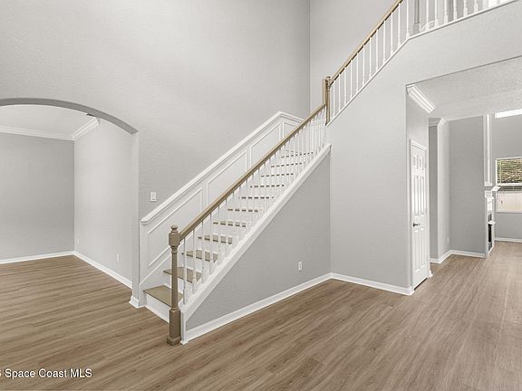 4th image of 4669 Chastain Dr