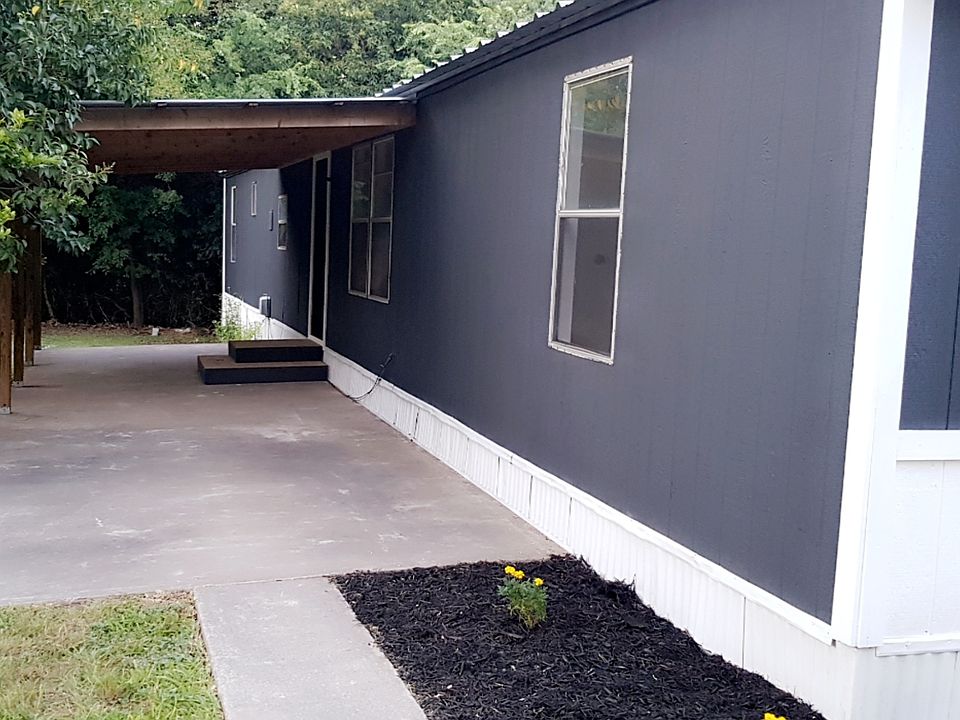 1st image of 408 Wood Dr