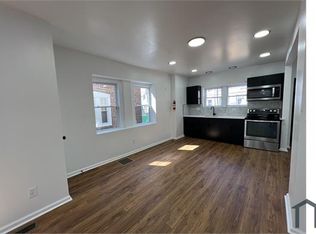 1026 Elsinore Pl, Chester, PA 19013