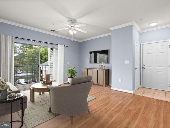 4th image of 19629 Galway Bay Cir APT 204