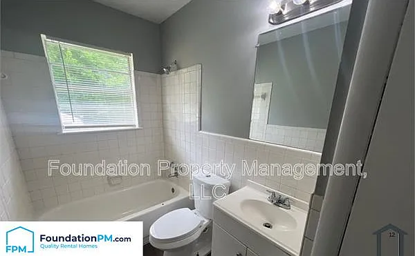 502 Charter Ave — Photo 8