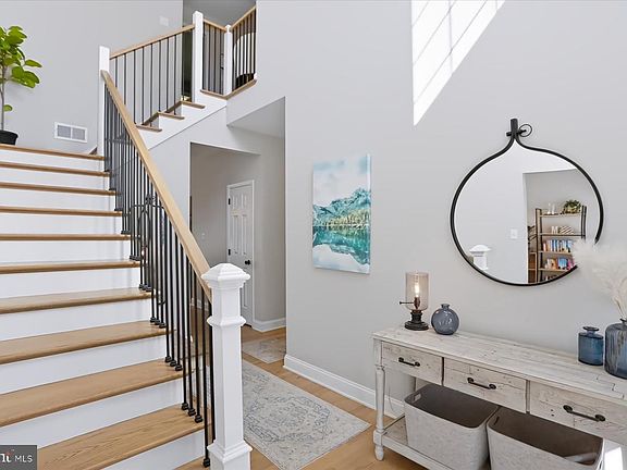 5th image of 106 Hunter Wood Way