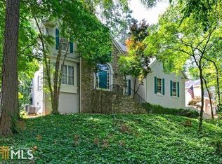2202 Nine Oaks Dr NW, Kennesaw, GA 30152