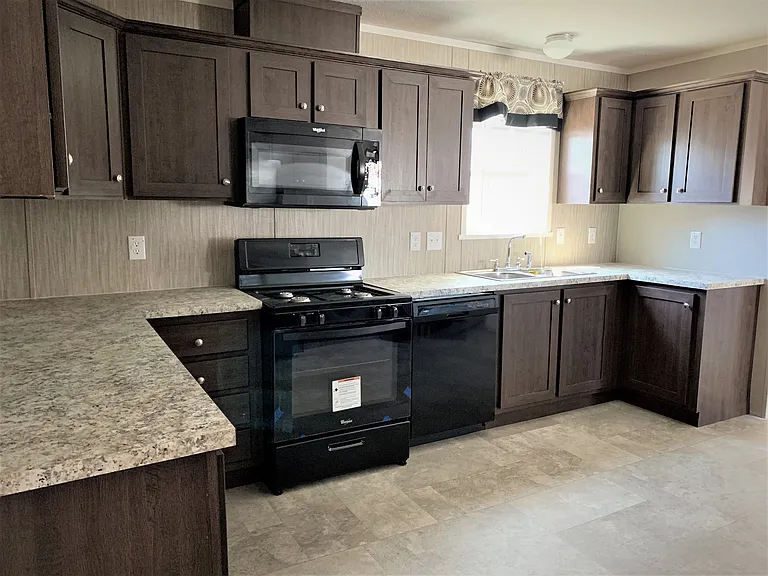 Canterbury Estates — Photo 15