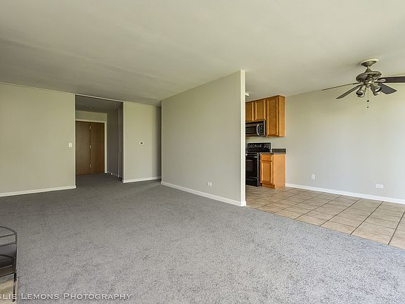 5th image of 5900 Oakwood Dr APT 4M
