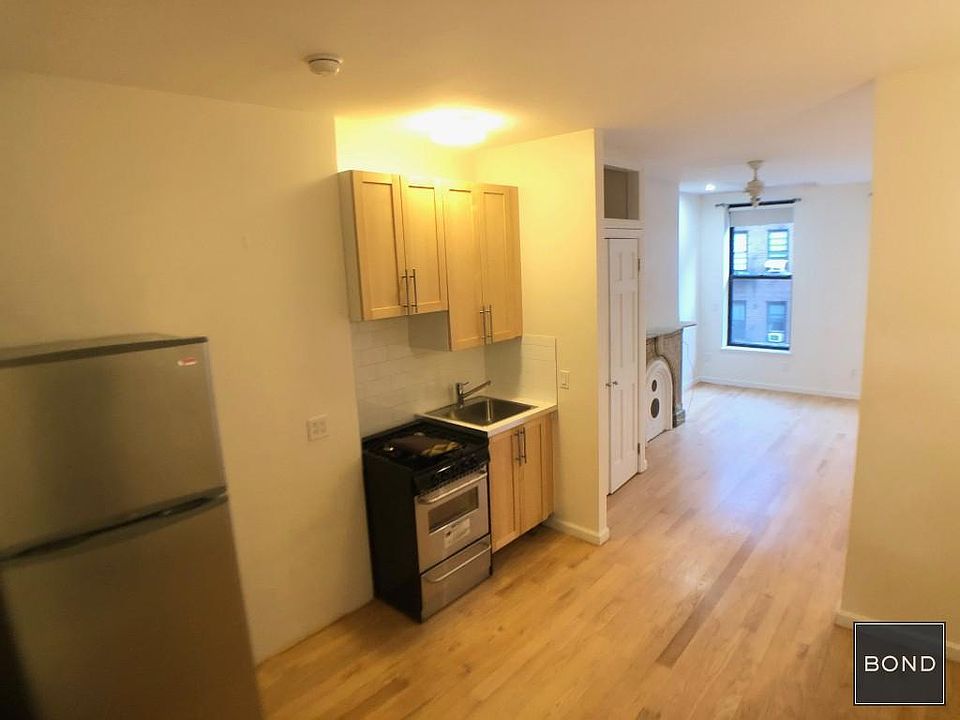 1st image of 275 E 10th St APT 7