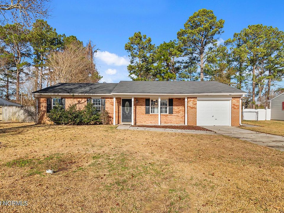 1st image of 132 White Oak Blvd