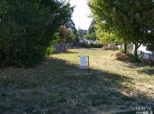 596 Railroad Ave, Willits, CA 95490