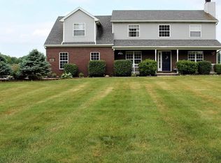 2240 Albon Rd, Holland, OH 43528