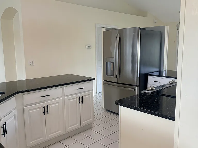 258 Shadydale Ct — Photo 11