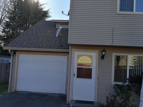 3rd image of 3419 E 21st St