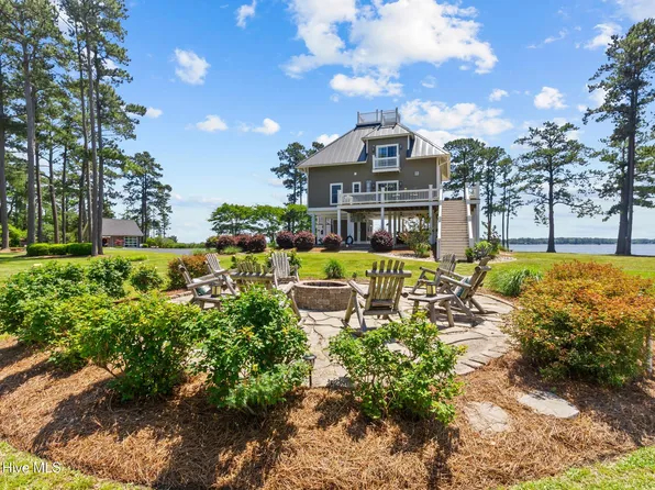 250 Hunters Point Drive, Vandemere, NC 28587