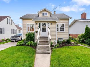 4309 Madison Ave, Brookfield, IL 60513