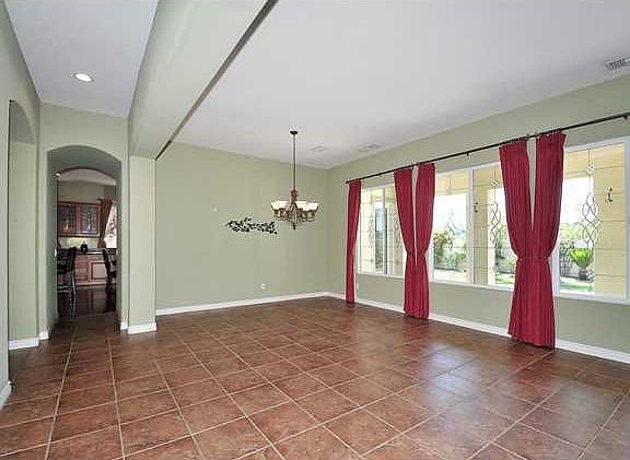 5th image of 1108 Joshua Creek Pl