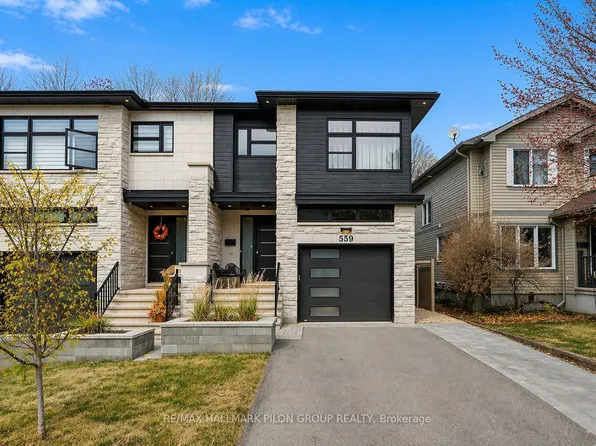 559 Mutual St, Ottawa, ON K1K 1C5