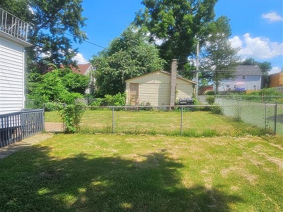5th image of 804 Regina Ave