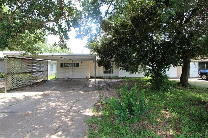 1st image of 1211 Avenue G