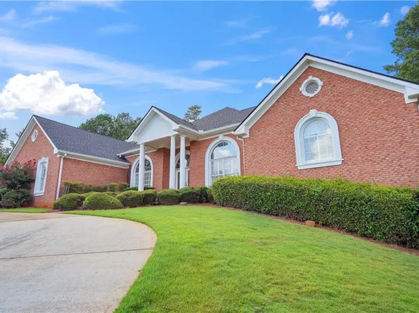 2791 Wellington Way SE, Conyers, GA 30013