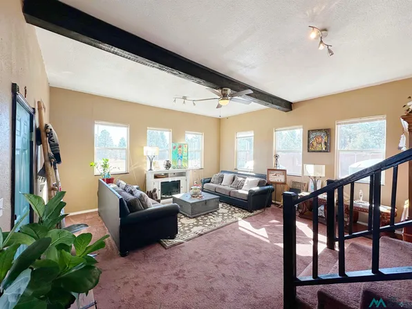 8 County Road A30, Las Vegas, NM 87701