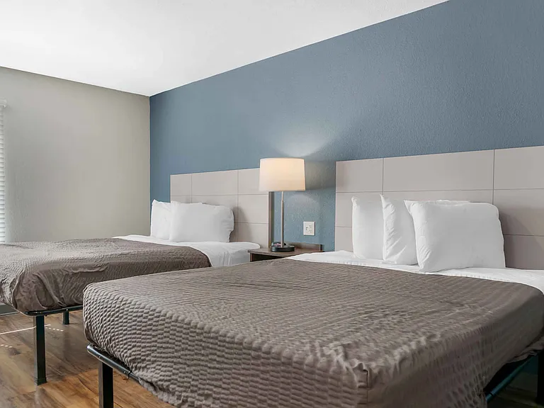 Studio Suite - 2 Queen Beds