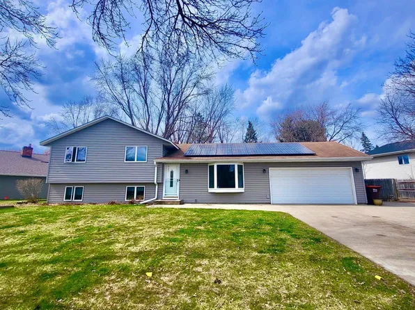 8726 Ivywood Ave S, Cottage Grove, MN 55016