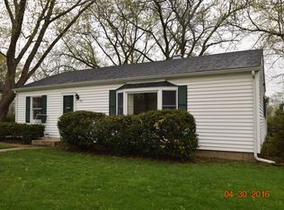 981 Wilmette Ter, Lake Zurich, IL