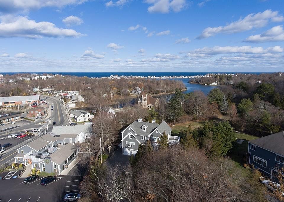 1st image of 3 Grace Dr