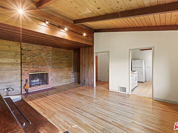 3rd image of 11539 Laurelcrest Dr