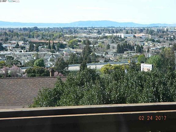 5th image of 16385 Saratoga St #303E