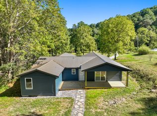 15407 Aberdeen Rd, Bennington, IN 47011