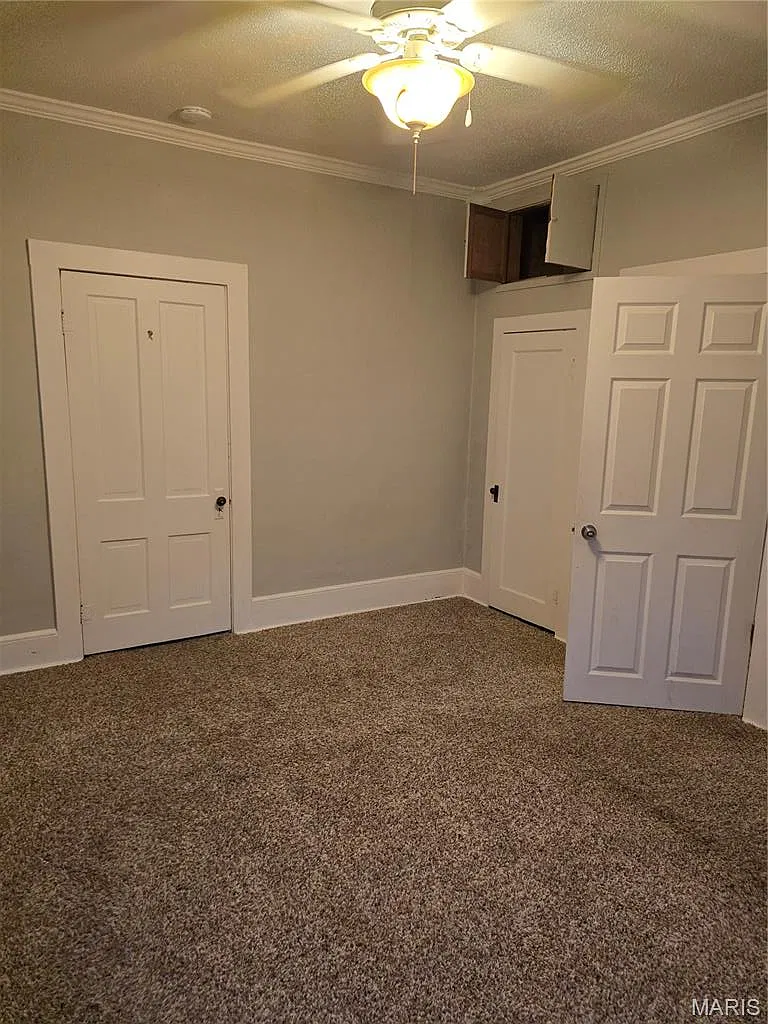2 bed, 1.0 bath, 855 sqft, $1,200 — Photo 4