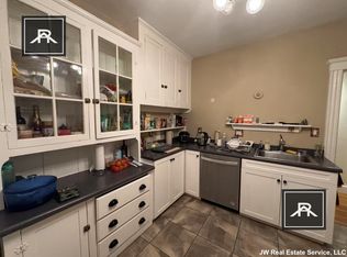 1994 Commonwealth Ave #6, Brighton, MA 02135