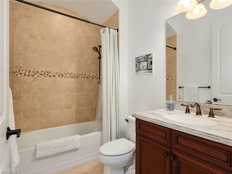 7660 Cottesmore Dr — Photo 33