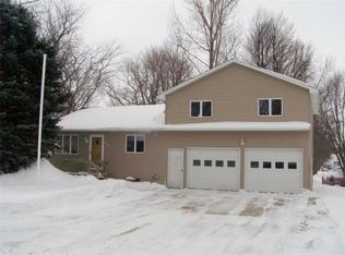 409 Willow St, Thornton, IA 50479