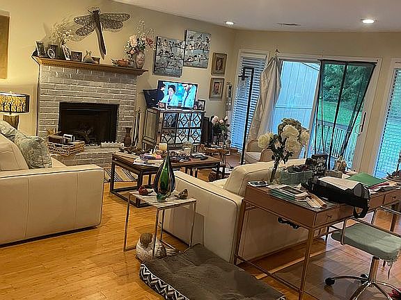 5th image of 121 Inglewood Way