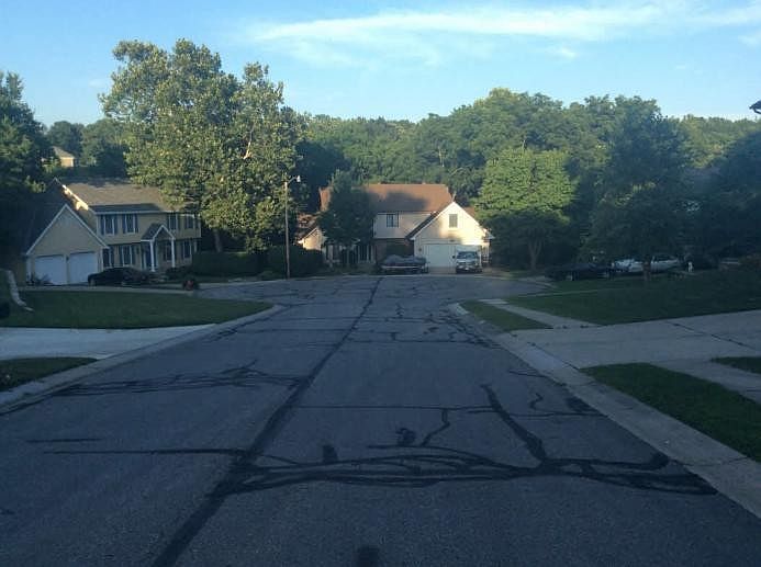 2nd image of 2612 NW Stonecrest Ct