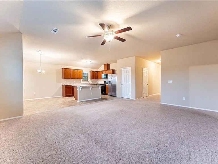 6702 SW Pilgrim Rd — Photo 6
