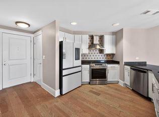 222 Glenwood Ave APT 605, Raleigh, NC 27603