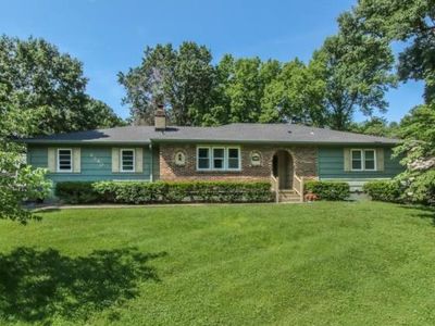 6540 Burnham St, Mission, KS, 66202