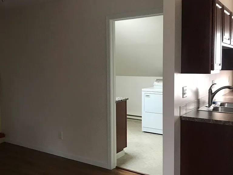 108 Pleasant Beach Rd #2 — Photo 5
