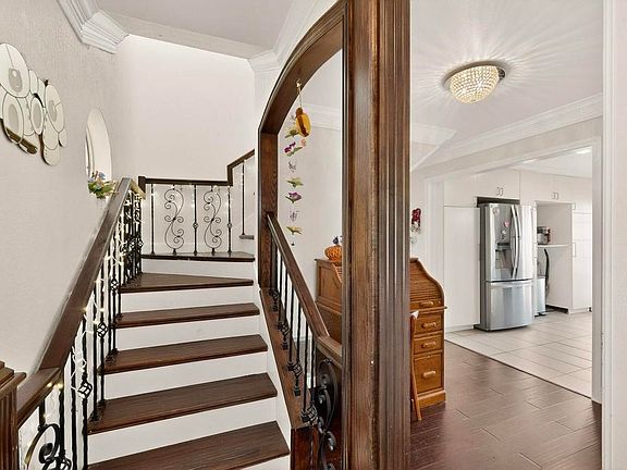 5th image of 100 Fieldcrest Loop